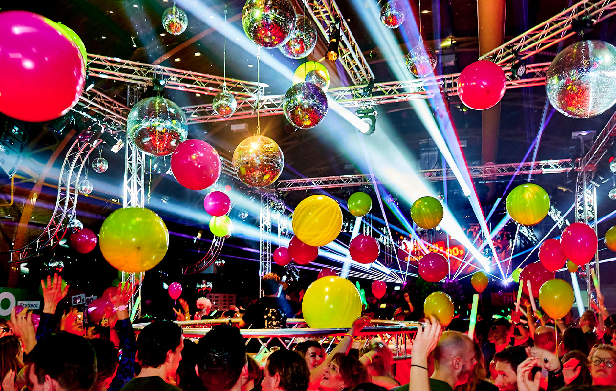 Ticket 80's 90's & 00's Radio Party in Tilburg (2p.)