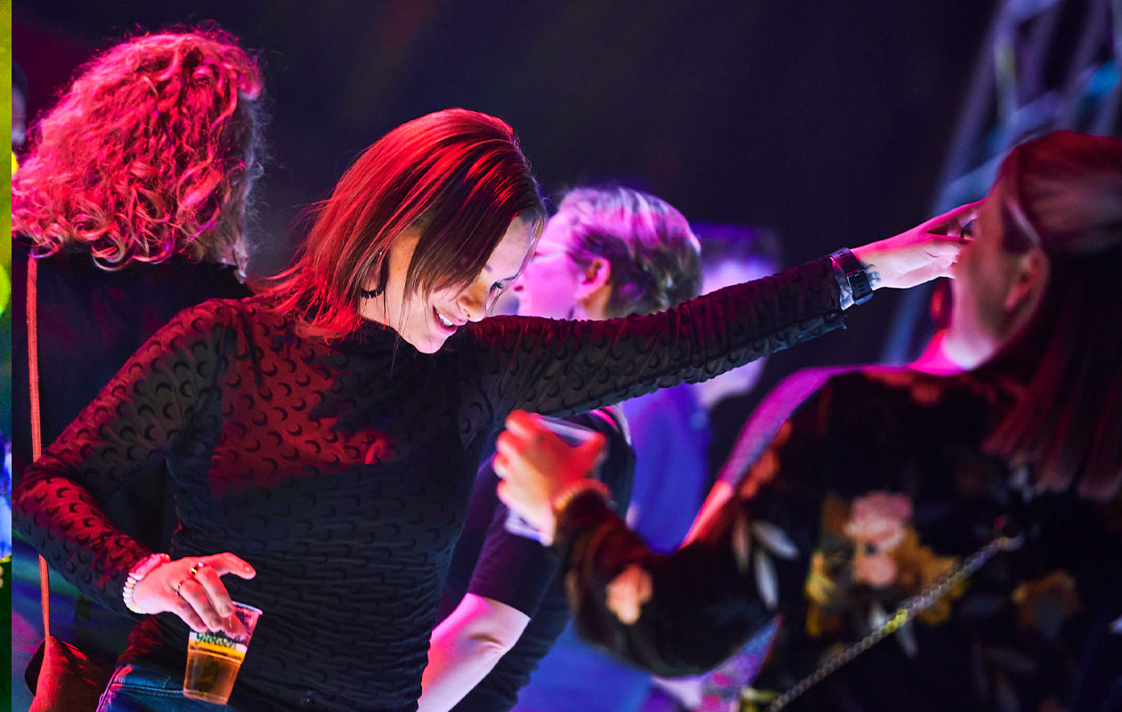 Ticket 80's 90's & 00's Radio Party in Tilburg (2p.)