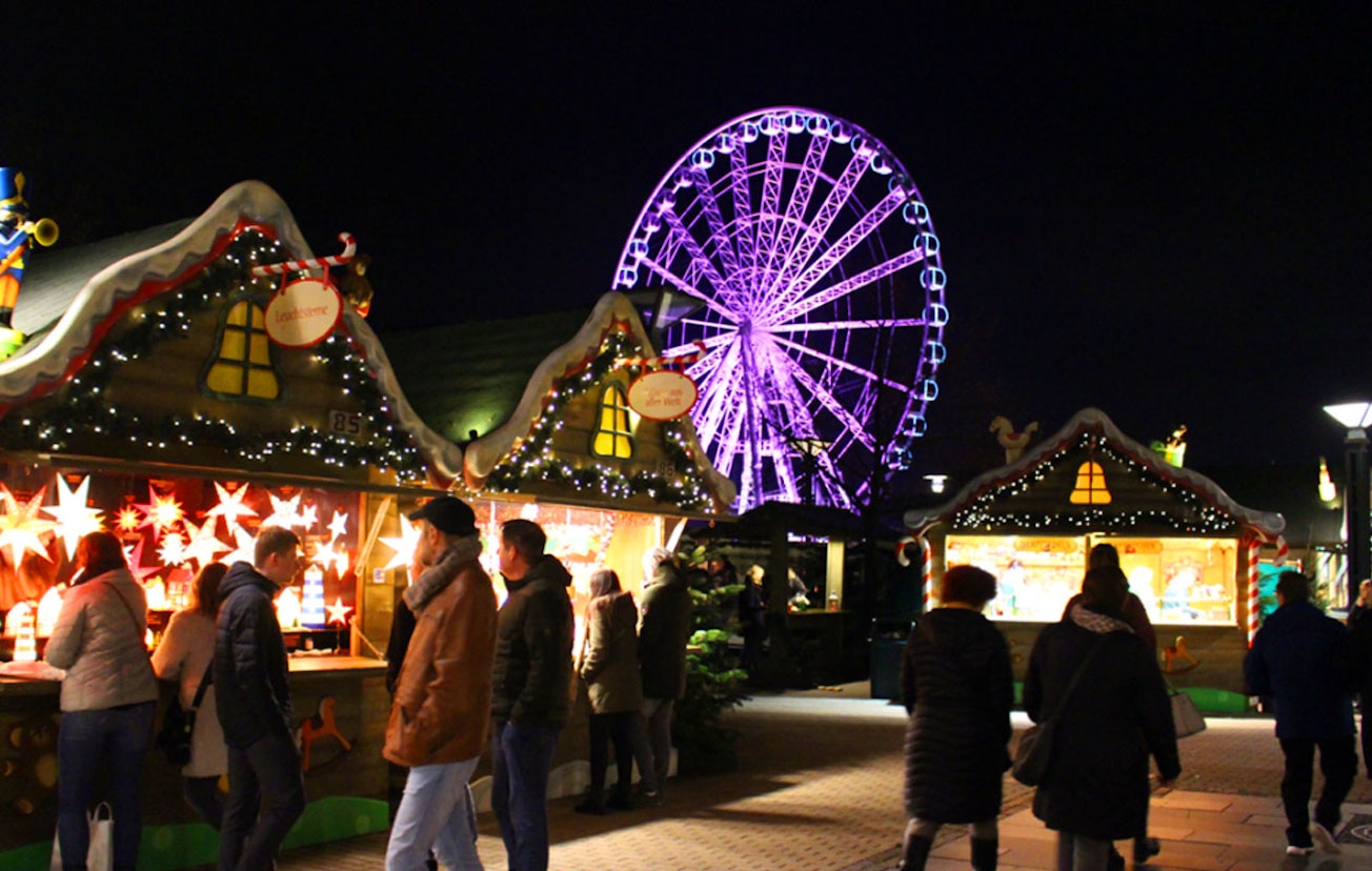 Kerstshoppen in Duitsland, België of Nederland met Slangen Reizen (2p.)