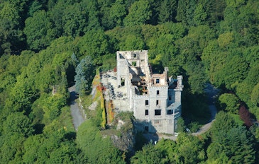 Laser Paintball op een kasteeldomein in België (10p.)