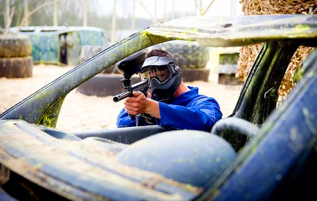 Indoor paintball in Rotterdam (8 - 12 p.)