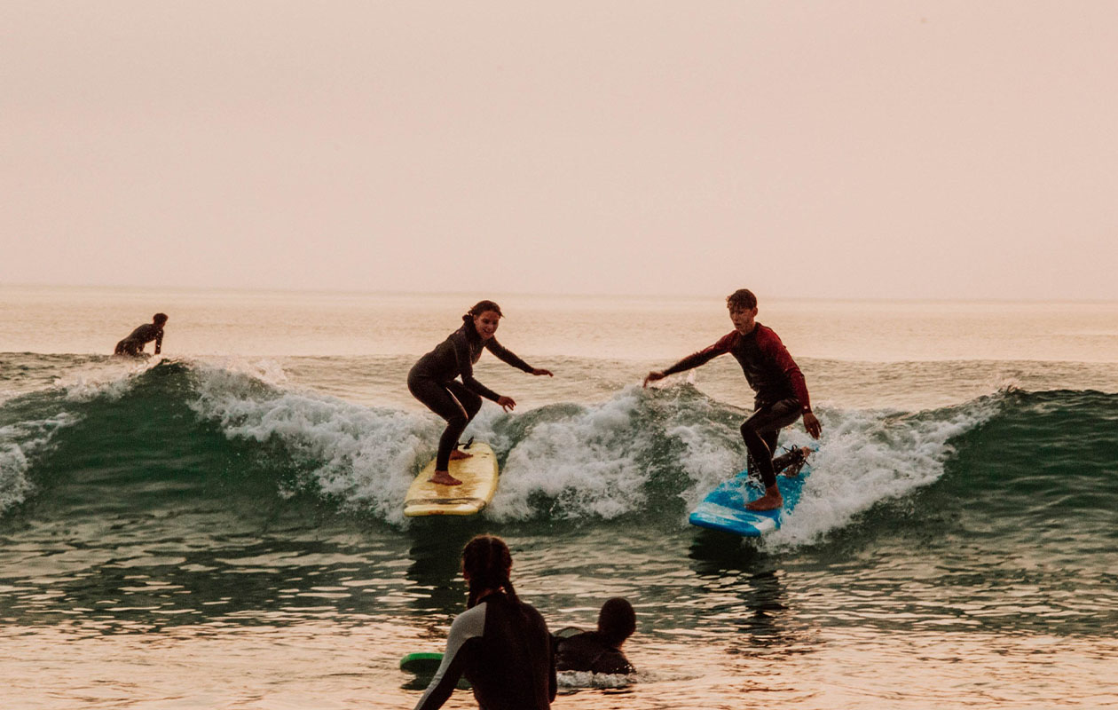 2 uur surfles + 1 uur vrij surfen bij Surfschool Senang (1p.)