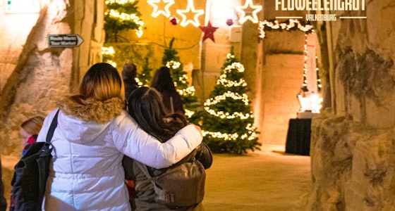 Kerstmarkt in de Fluweelengrot in Valkenburg!