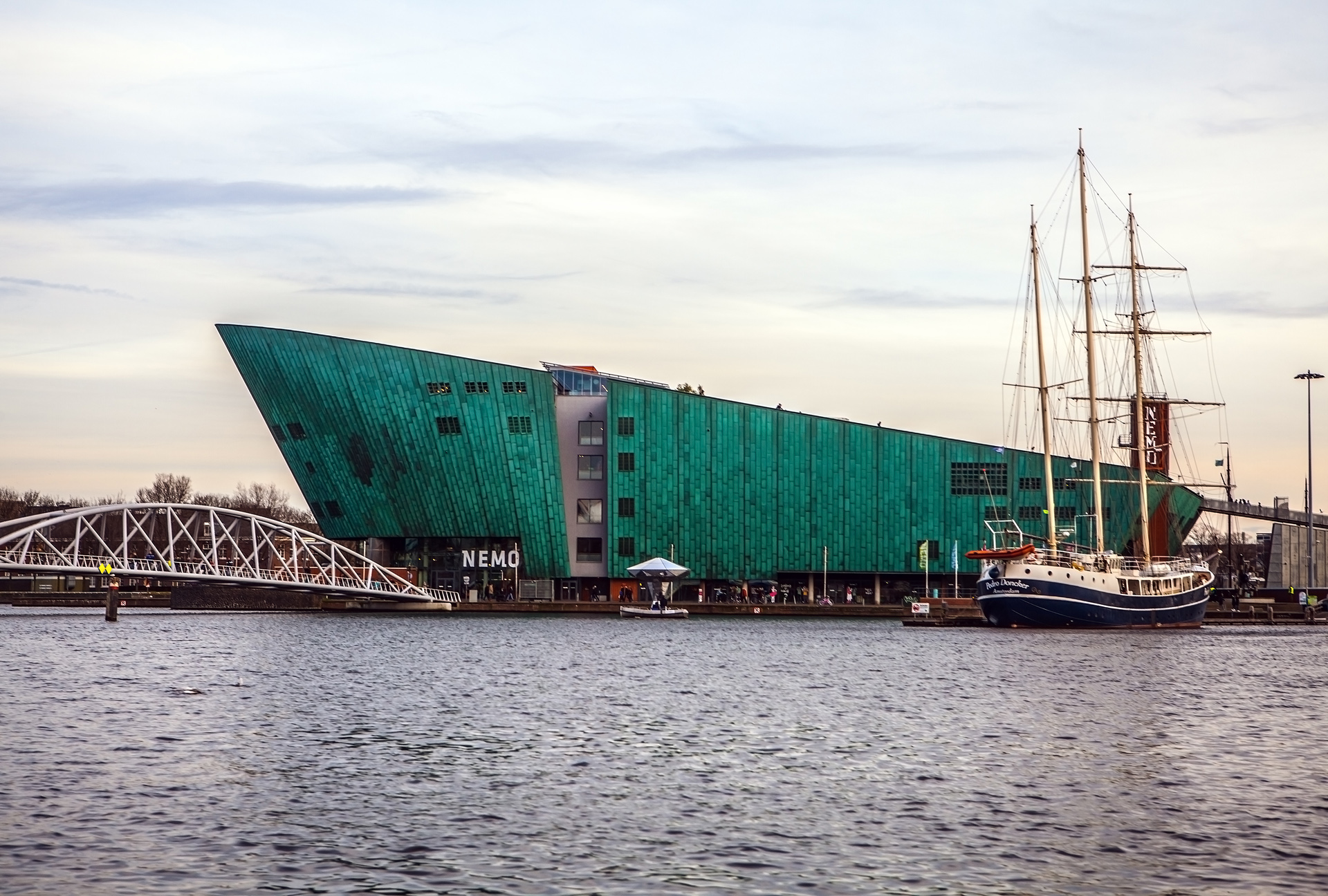 Museum-Noord-Holland-Nemo