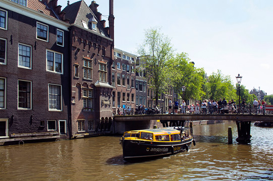 varen boottocht rondvaart amsterdam vakantieveilingen