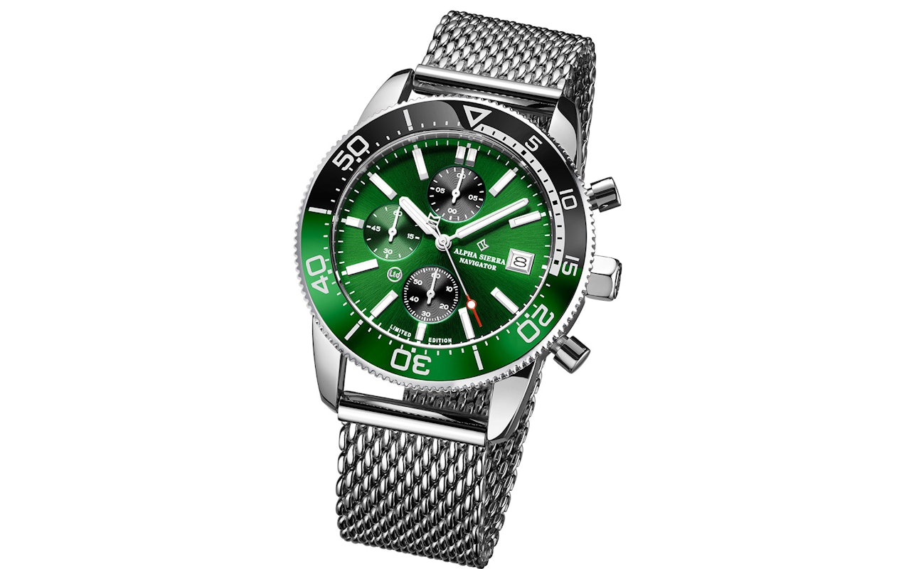 The Three limited collection box Alpha Sierra horloges