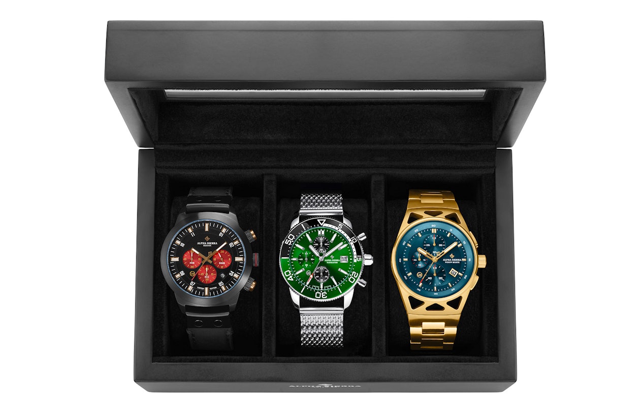 The Three limited collection box Alpha Sierra horloges