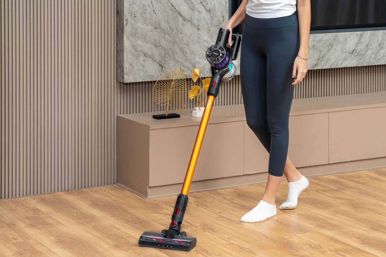 Draadloze steelstofzuiger