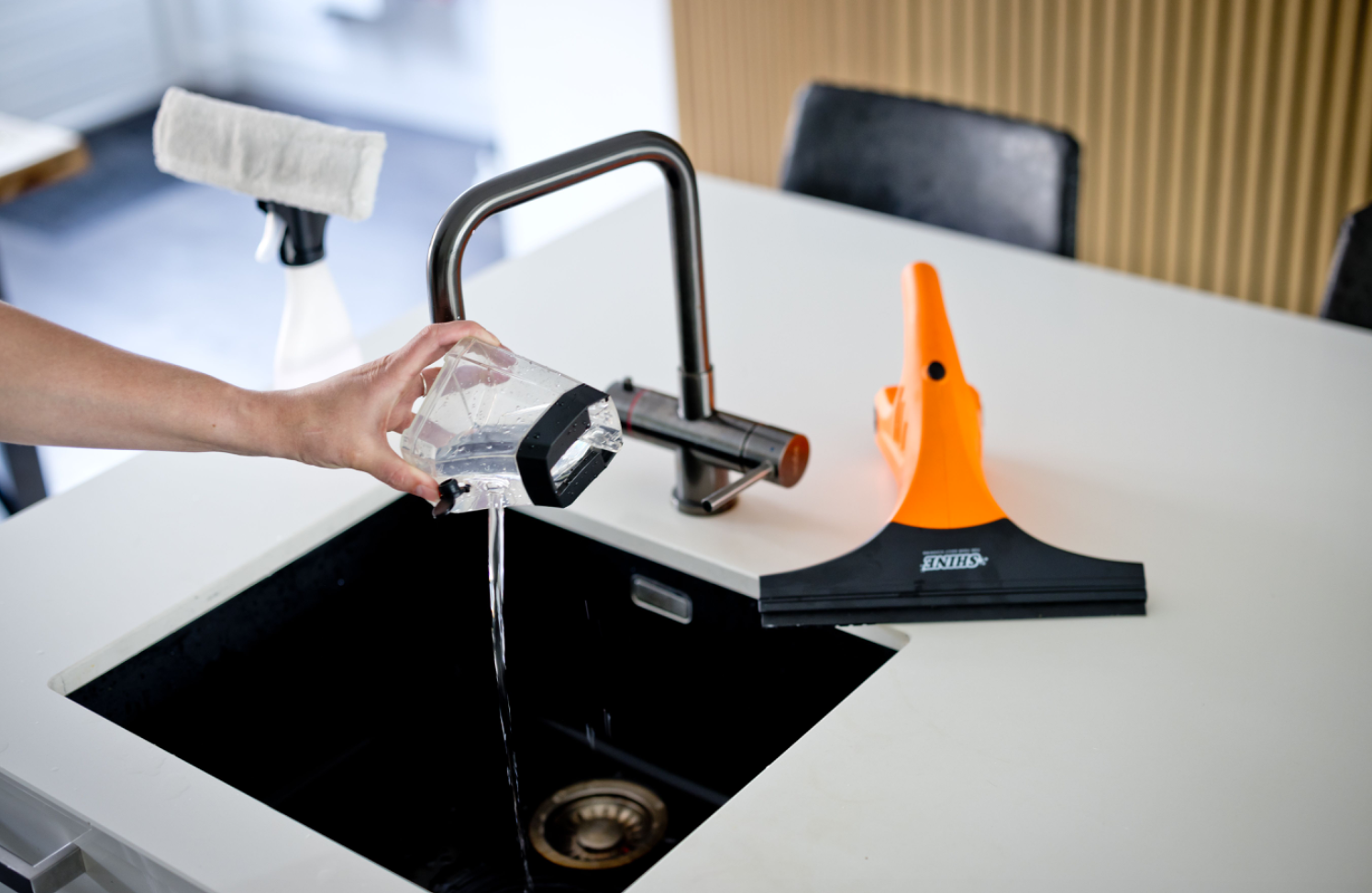 Shine raam vacuumcleaner