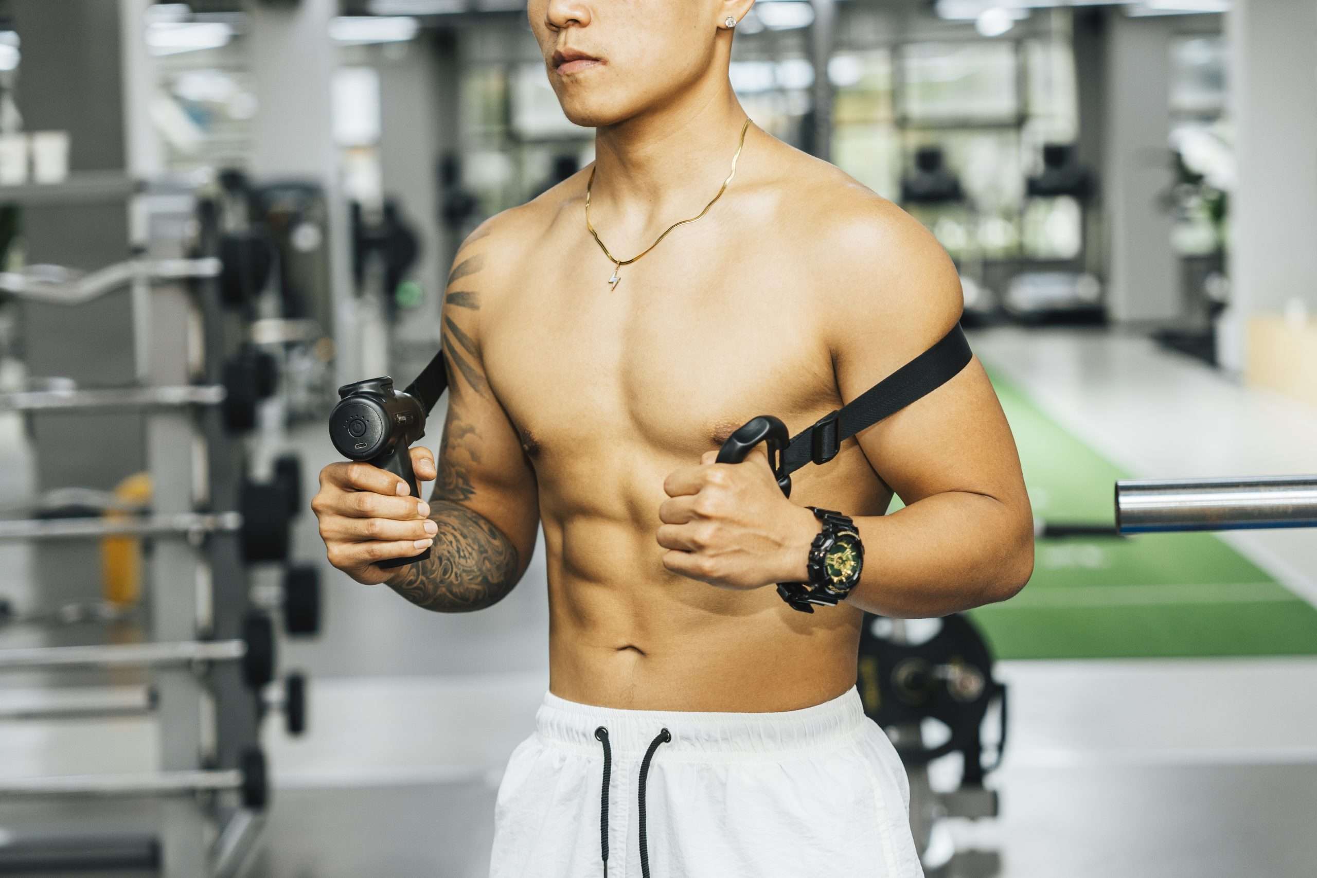 Hyundai Electronics massage apparaat met 4 opzetstukken en massageband