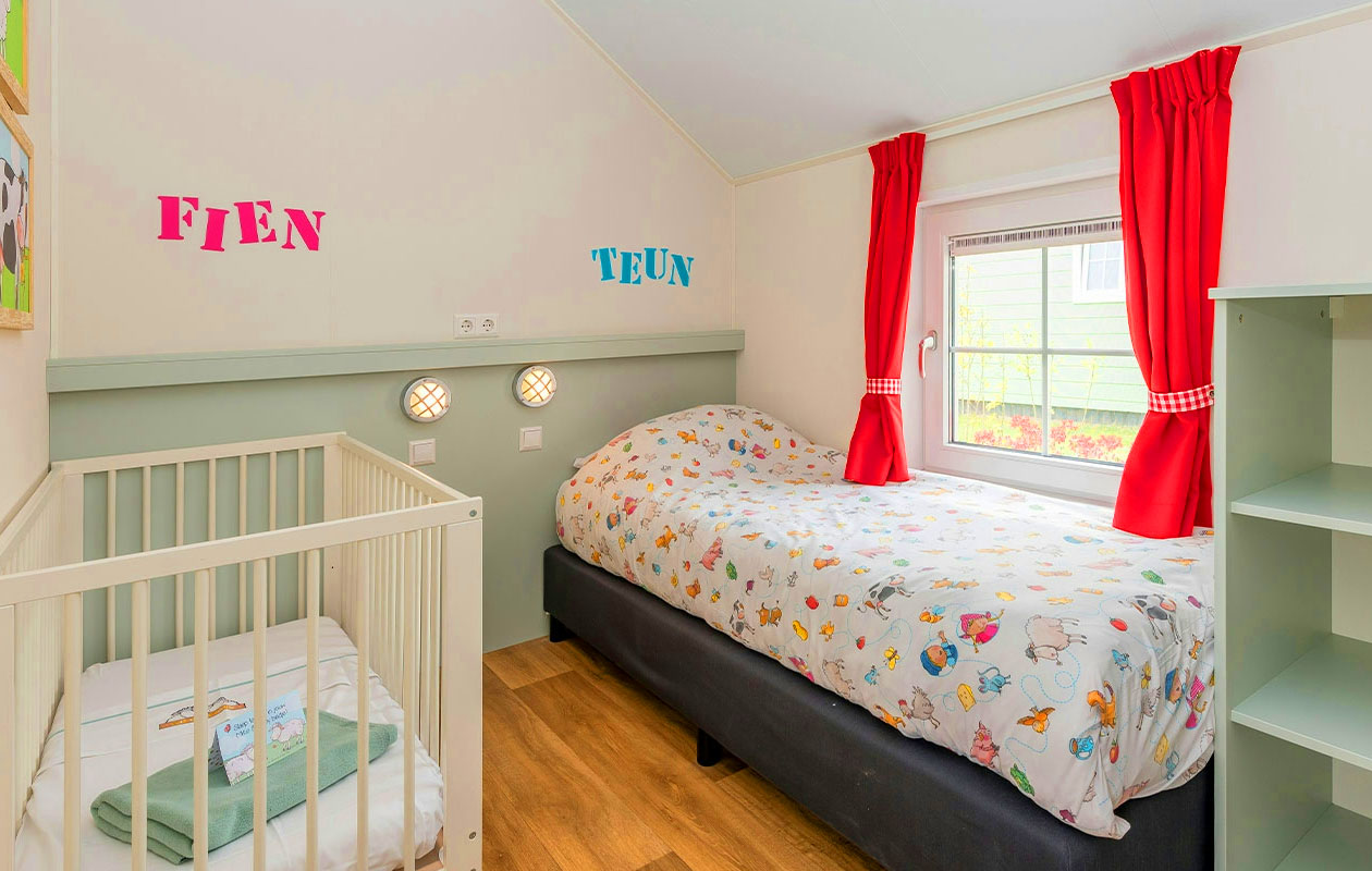 3 of 4 nachten in een Fien & Teun Boerderij 6P incl. babybed op Familie Resort Molenwaard!