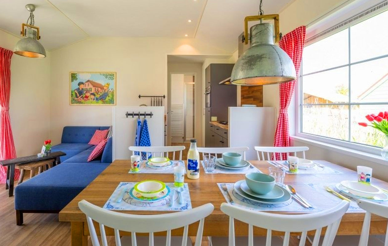 3 of 4 nachten in een Fien & Teun Boerderij 6P incl. babybed op Familie Resort Molenwaard!